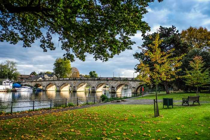A view of Maidenhead Bridge in the autumn - Photo credit Jodie Humphries